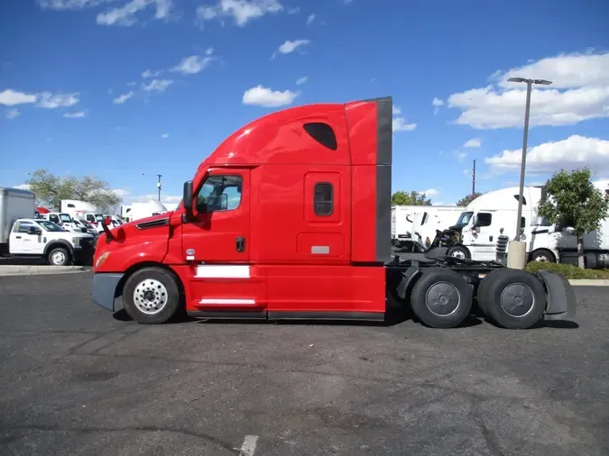 2021 FREIGHTLINER/MERCEDES NEW CASCADIA PX126640caec48378ac04c22db47a760e79515a