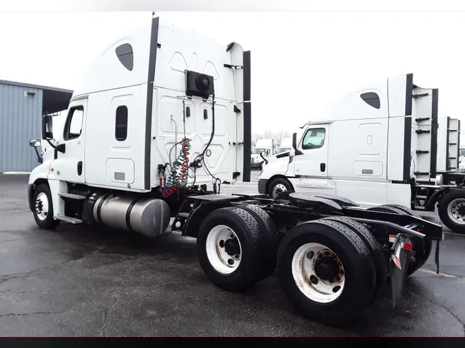 2019 FREIGHTLINER/MERCEDES CASCADIA 125