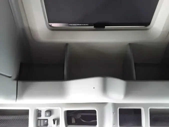 2020 VOLVO VNL64T-760