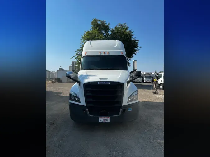 2019 FREIGHTLINER NEW CASCADIA PX12664