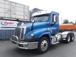 2018 FREIGHTLINER/MERCEDES CASCADIA 125