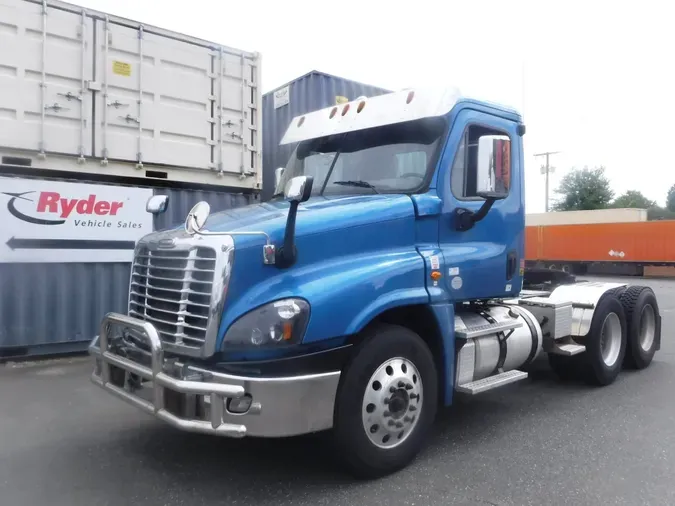 2018 FREIGHTLINER/MERCEDES CASCADIA 1250cbb497a3c1cee6b2d7fa6648e6e8bd2