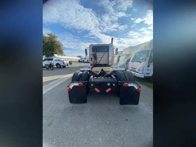 2017 NAVISTAR INTERNATIONAL PROSTAR (4X2)0cc006119bdf0bd396b1c2bec722ec34