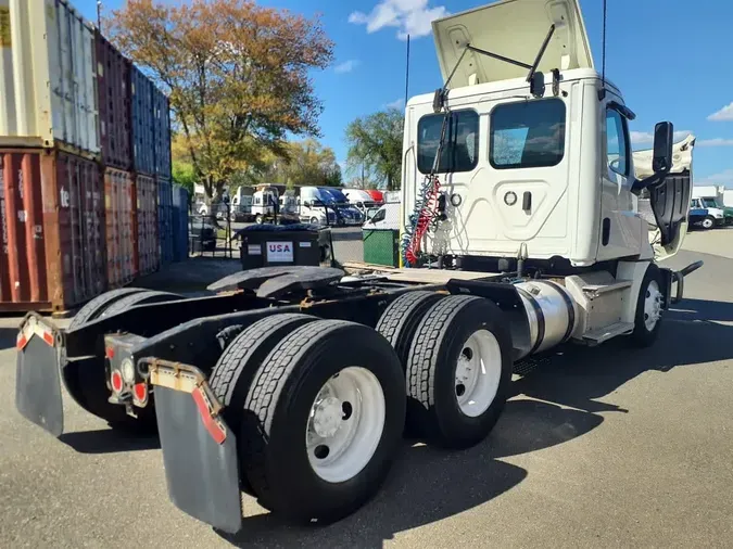 2020 FREIGHTLINER/MERCEDES NEW CASCADIA PX126640cc7b30d5dbb1064e0a40ae454b7f303
