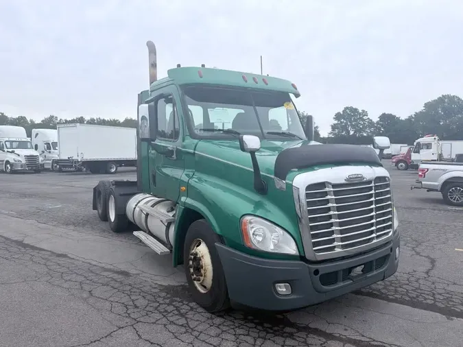 2017 FREIGHTLINER/MERCEDES CASCADIA 1250ccad9f62e9400927e1ce4ee2cb04453