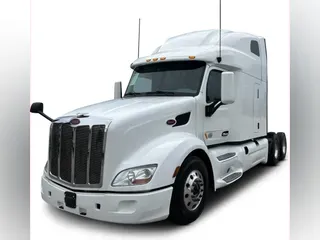 2022 Peterbilt 579