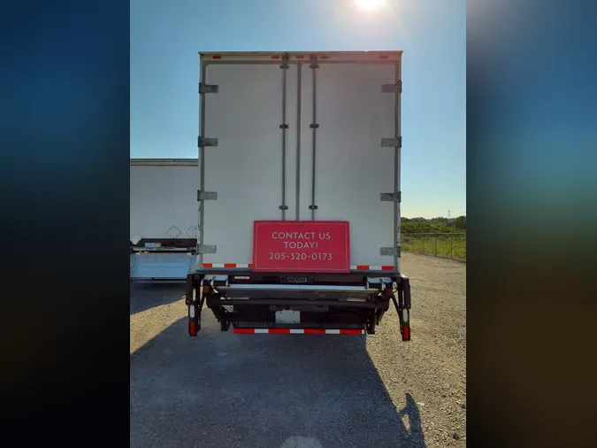 2017 FREIGHTLINER M2 106