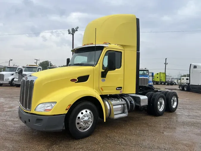 2021 Peterbilt 579