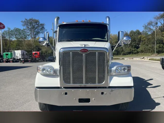 2018 Peterbilt 567