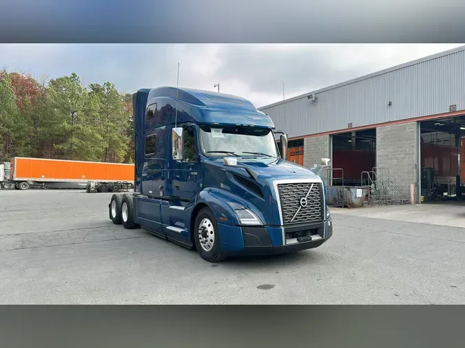 2022 Volvo VNL8600cd48b62430897188638fd805ce21882