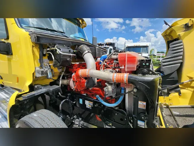 2021 Peterbilt 579