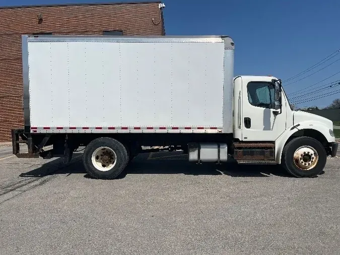 2012 Freightliner M2