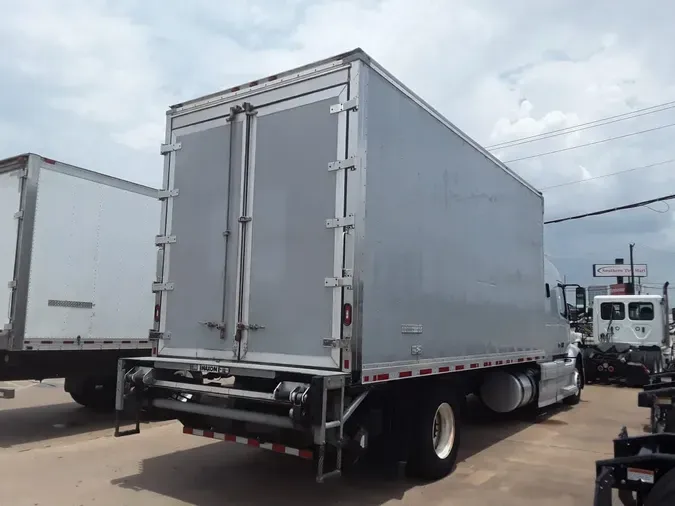 2020 VOLVO VNR42-640