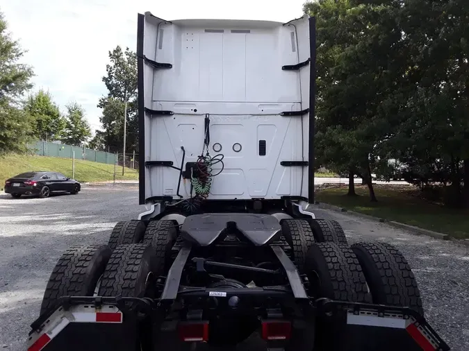 2020 NAVISTAR INTERNATIONAL LT625 SLPR CAB