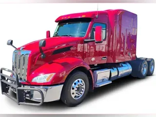 2022 Peterbilt 579