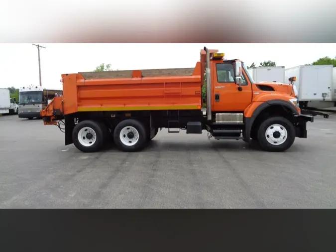 2013 International 74000ce2988c3a598662403e7322726e857b