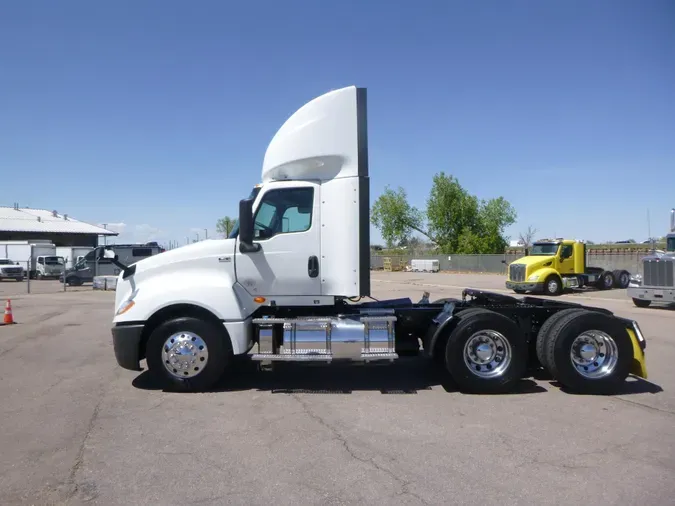 2020 International LT625
