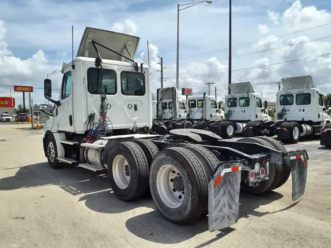 2020 FREIGHTLINER/MERCEDES NEW CASCADIA PX126640cf1f7ee93f9a5b37a52f91918012ab2