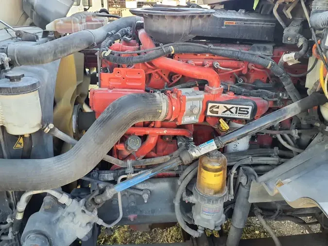 2019 NAVISTAR INTERNATIONAL LT625 DAYCAB T/A