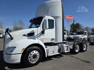 2019 PETERBILT 579