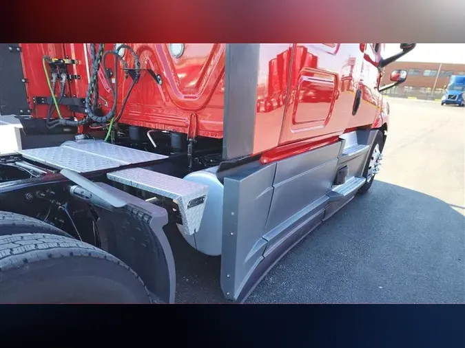 2023 FREIGHTLINER CA1260cfbdc0781ed2753a73f0135689a8fbb