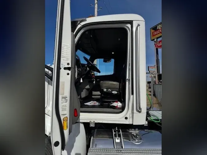 2021 Peterbilt 579