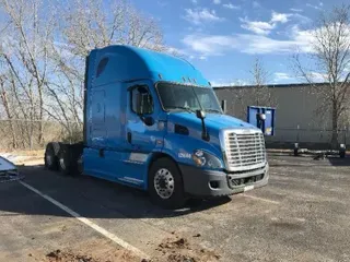 2015 FREIGHTLINER CASCADIA