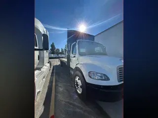 2016 FREIGHTLINER/MERCEDES M2 106