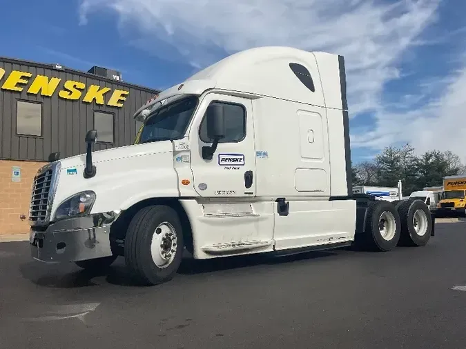 2018 Freightliner X12564ST0cff89174a8184b20ac772f1bb9d969d