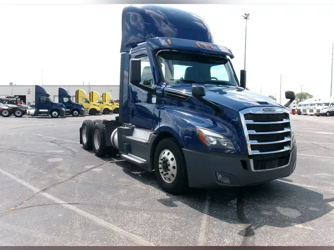 2022 Freightliner Cascadia0cff8d1de4a1dd614be01c09da40ded6