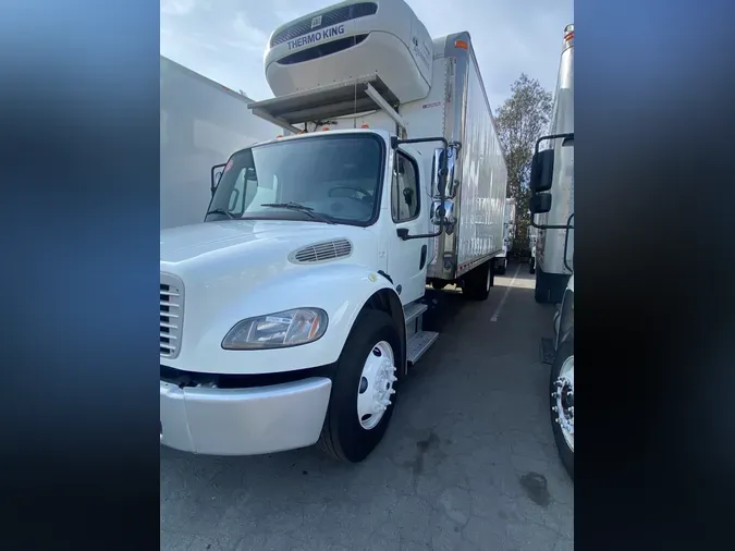 2018 FREIGHTLINER/MERCEDES M2 106