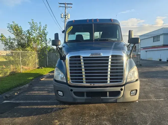 2020 FREIGHTLINER/MERCEDES CASCADIA 1130d0396bcdd765649eb0760df125ed02a