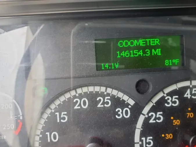 2018 FREIGHTLINER M2 106