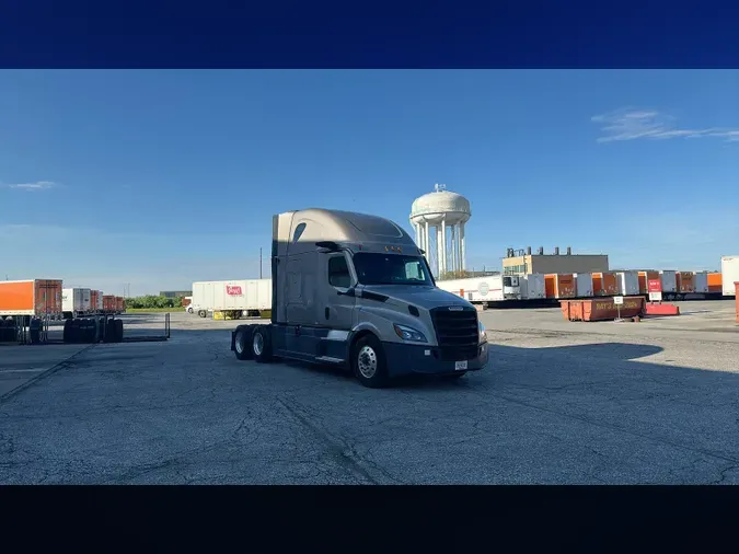 2022 Freightliner Cascadia0d093c76d4c562ed0ee6a57e753af3e4