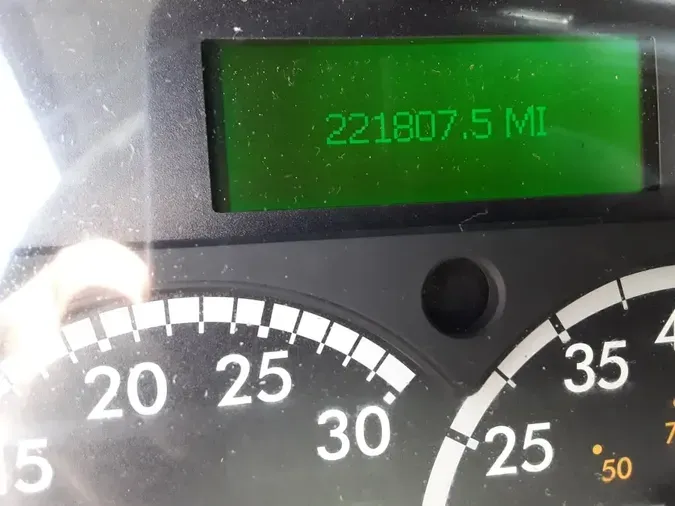 2018 FREIGHTLINER M2 106