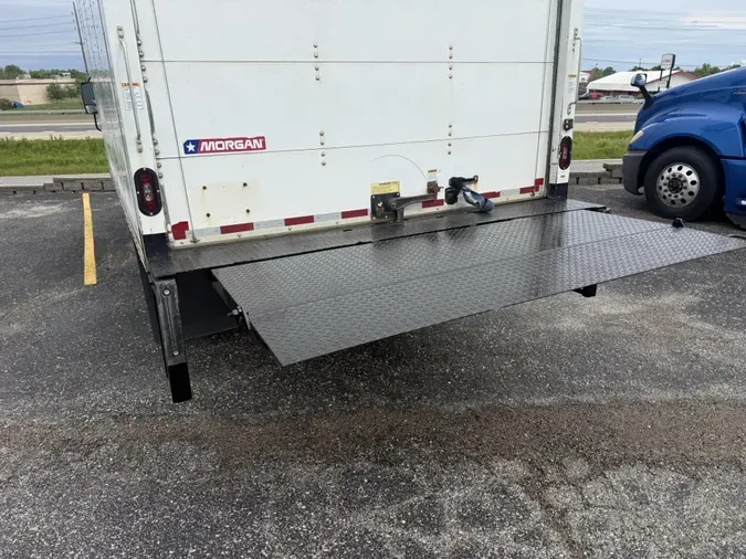 2018 Isuzu NPR-HD