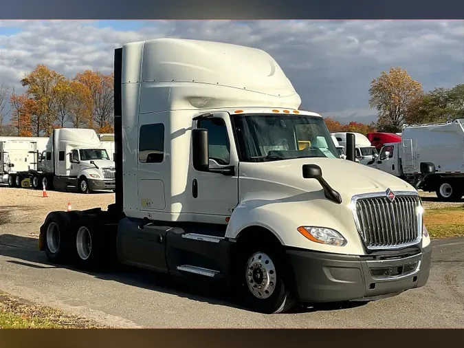 2022 INT LT625 6x40d154e184e9ab679f9903b2c389fb48b