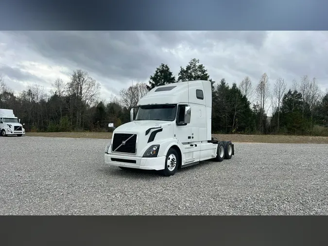 2016 Volvo VNL 760