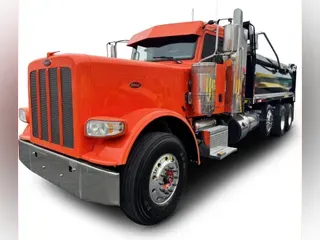 2017 Peterbilt 389
