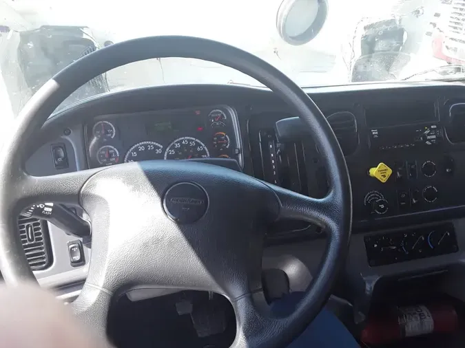 2018 FREIGHTLINER M2 1060d21b97b72521799d98cb867c1be8c9d