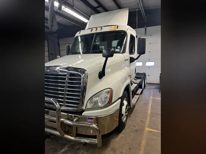 2018 FREIGHTLINER/MERCEDES CASCADIA 1250d22277e49c4ab934d836bd4b1844d9e