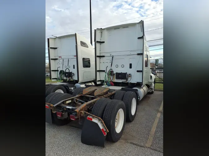 2019 NAVISTAR INTERNATIONAL LT625 SLPR CAB