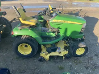 2012 John Deere X700