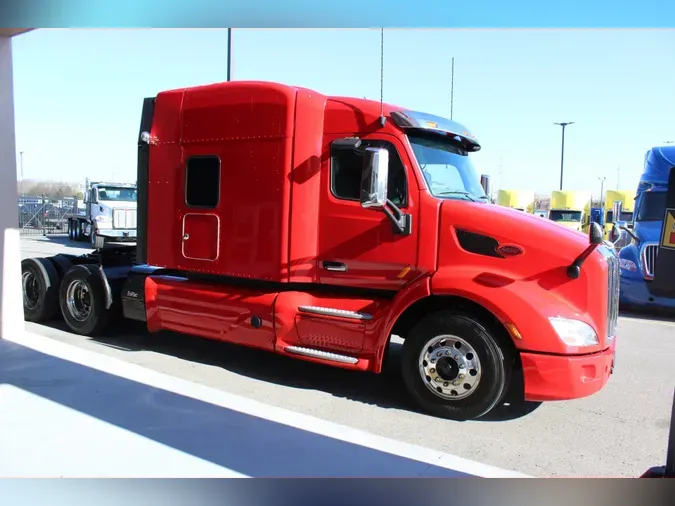 2021 Peterbilt 579