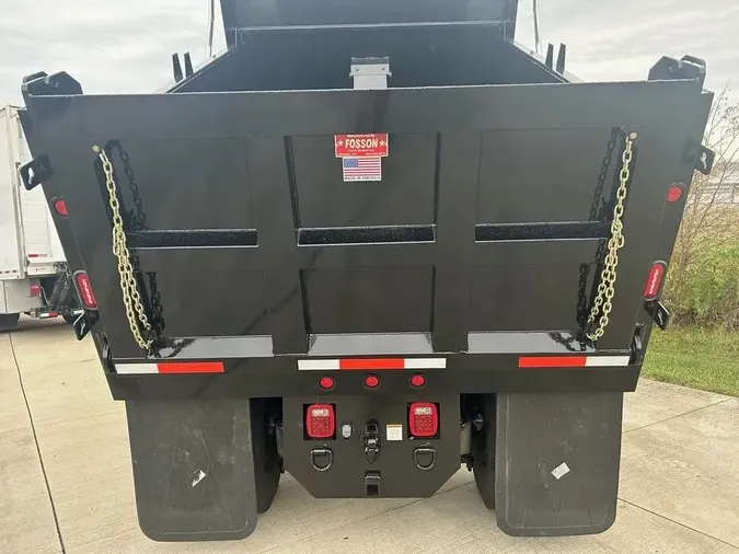 2018 Freightliner M2 1060d2b82c3d362db497f627f3112300c8b