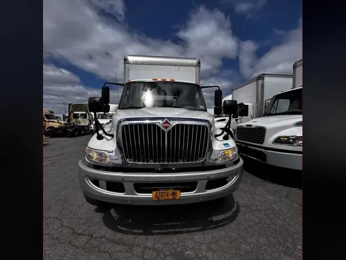 2018 NAVISTAR INTERNATIONAL 4300 LP