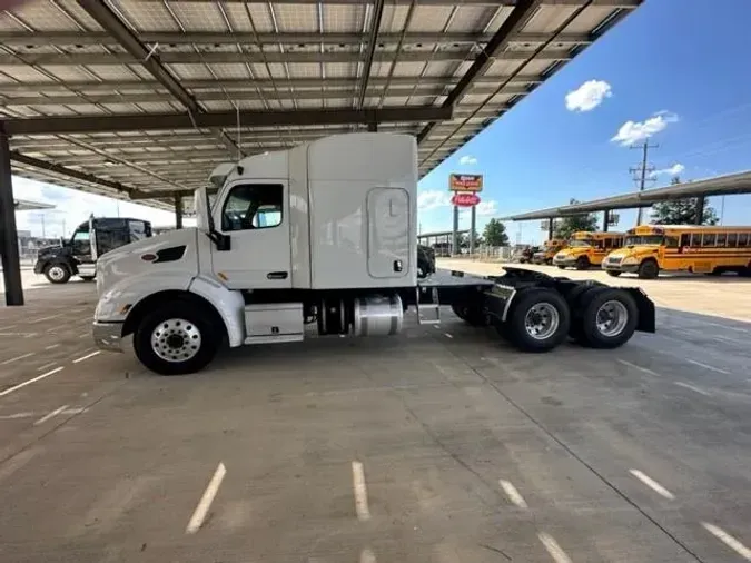 2017 Peterbilt 579