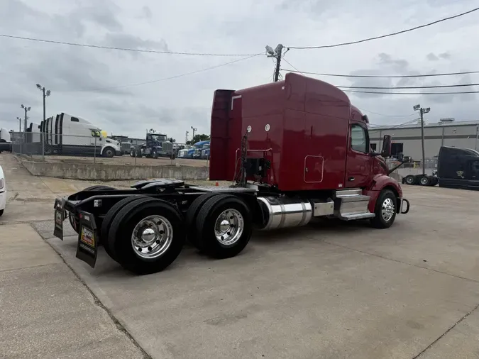 2022 Peterbilt 579