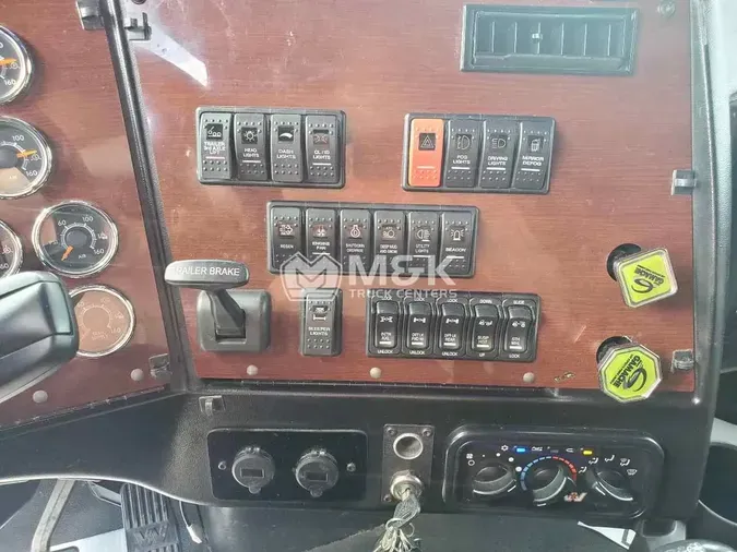 2020 WESTERN STAR 5700XE