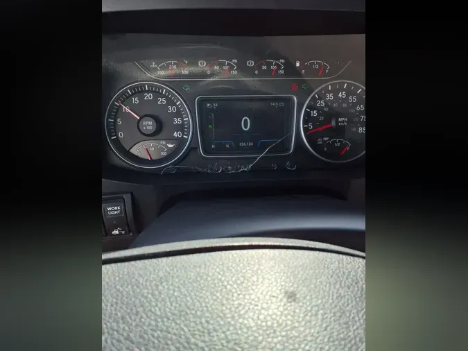 2019 NAVISTAR INTERNATIONAL MV607 (4X2)